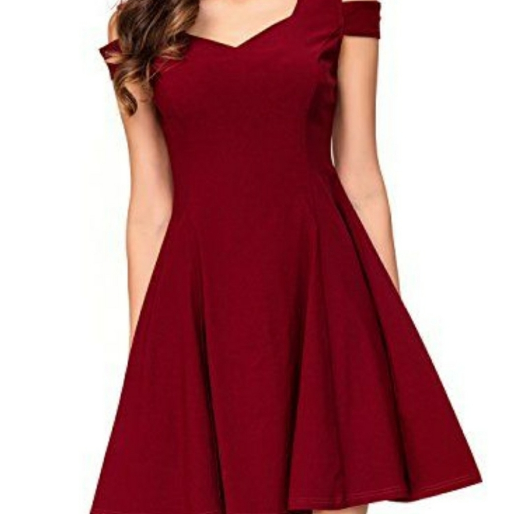 Off Shoulder Sweetheart Cocktail Dress